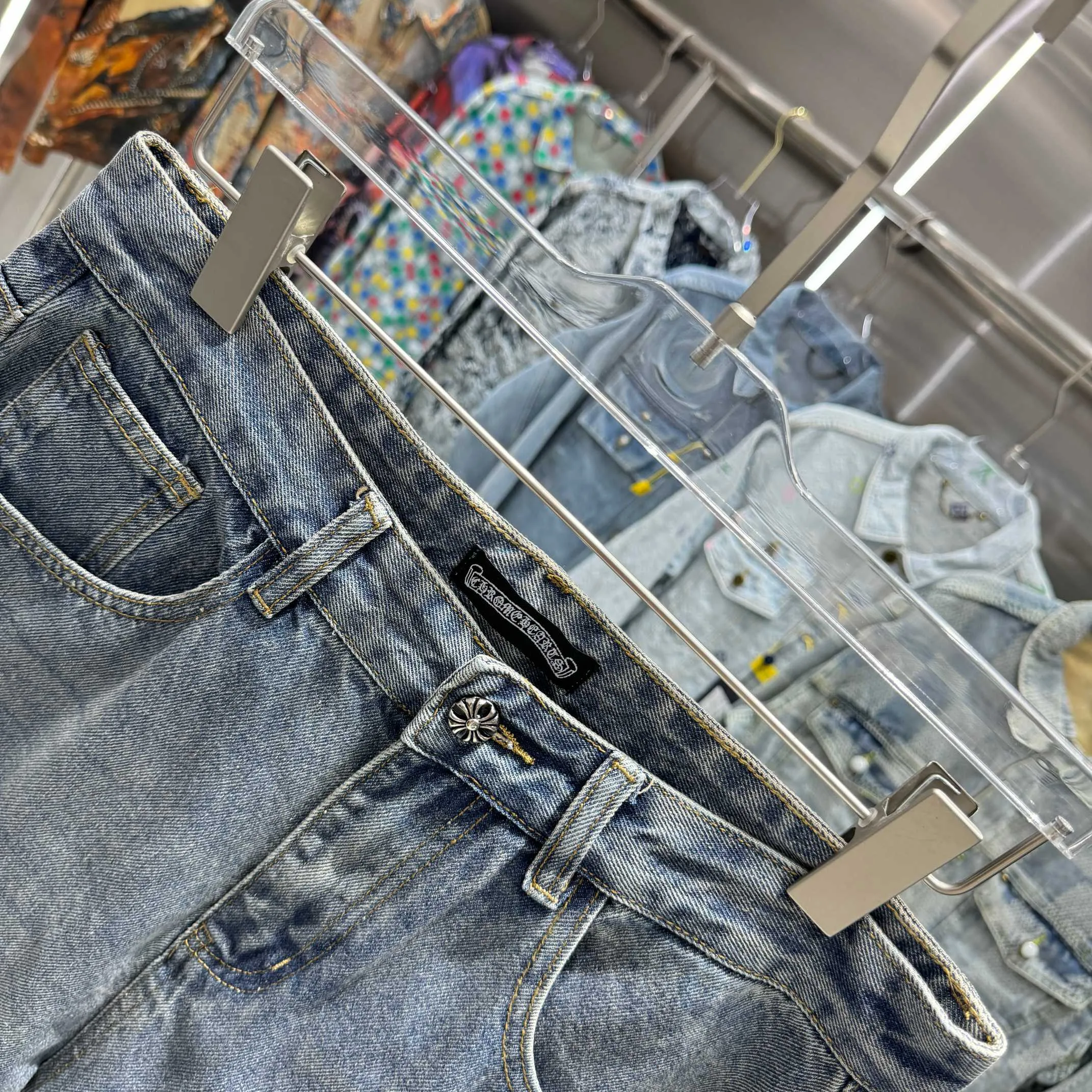 🅿️270 Crow Heart Cross Logo + Printed Horseshoe Logo Jeans 2025 latest product, original goods, washed casual jeans, imported original washed stretch fabric, comfortable and elastic, original hardware accessories decorated with logo, super correct version, extremely high grade, counter quality, fashionable and stylish upper body. The printing uses imported white foam printing, custom buttons, YKK zippers. The full set of accessories is customized in a one-to-one mold. Color: blue Size: S-XXL 28 30 32 34 36 codes